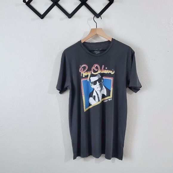 NWOT Midnight Rider Roy Orbison Photo Tour '82 Graphic Unisex Tee Size Large - Picture 7 of 10